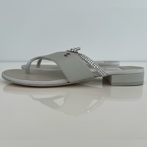 CHANEL DOVE GRAY CRYSTAL STAR SANDALS SIZE EU 38 / US 8 NWOTS! - Picture 8 of 15